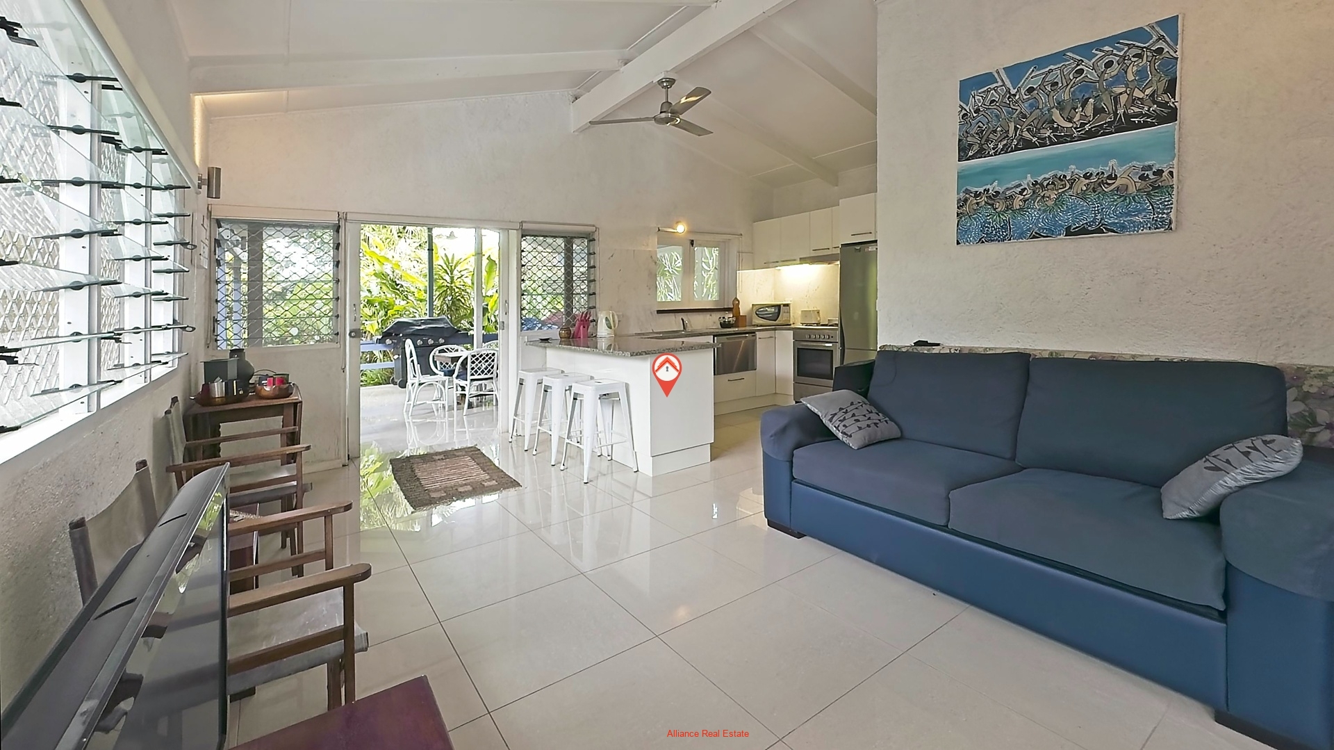 Lagoonside Cottage