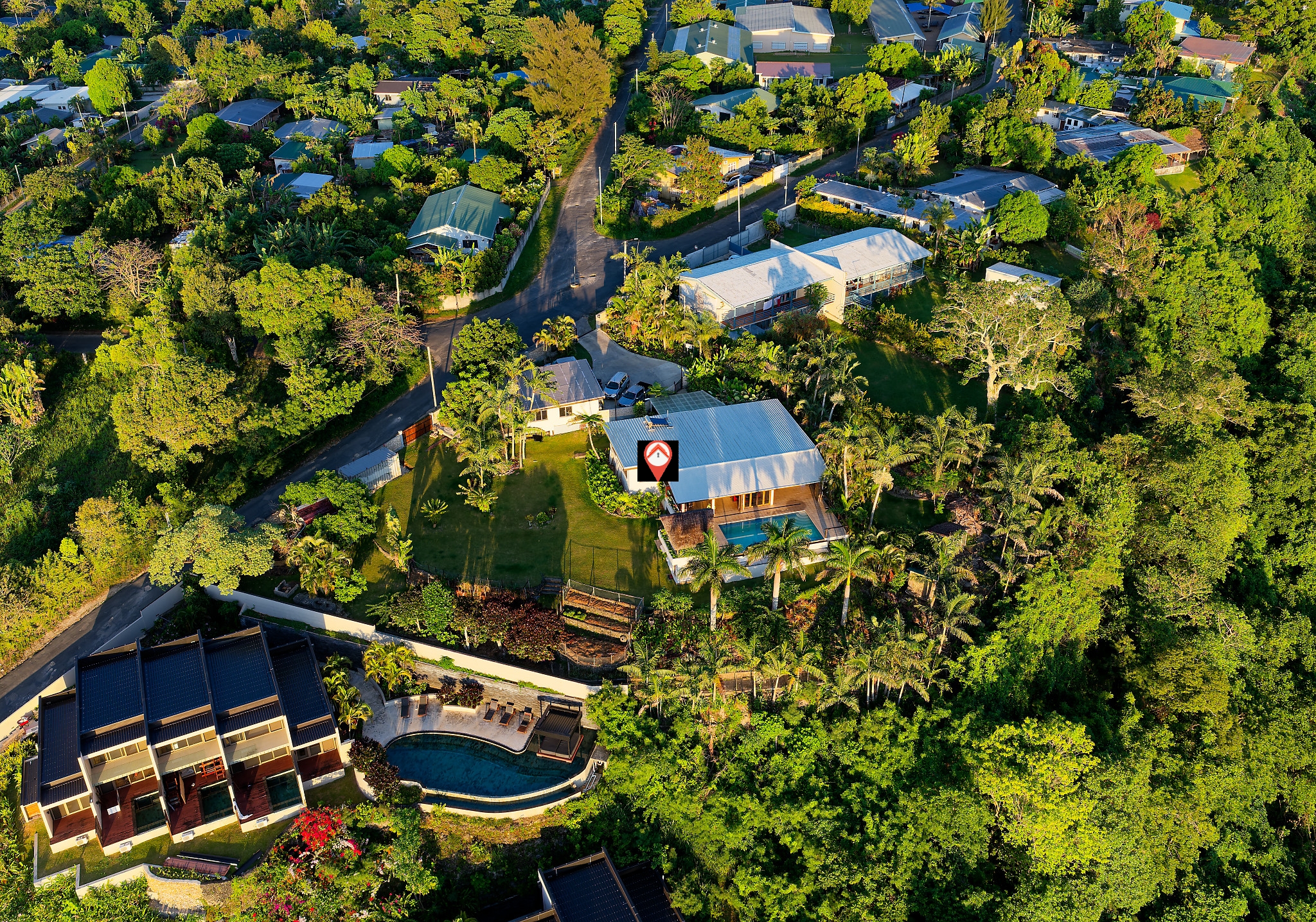 Premium Sunrise Tropical Residence
