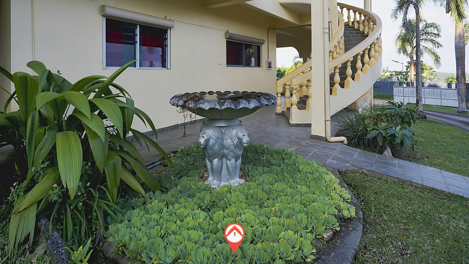 Ellouck Drive Rental