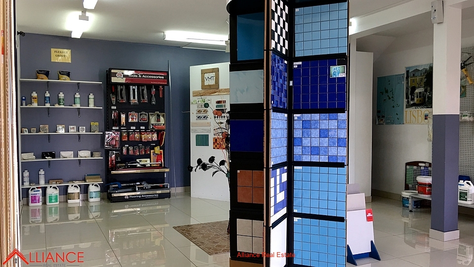 Unique Central Commercial - Residential 