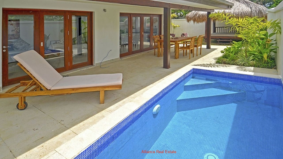 Lagoon Villas