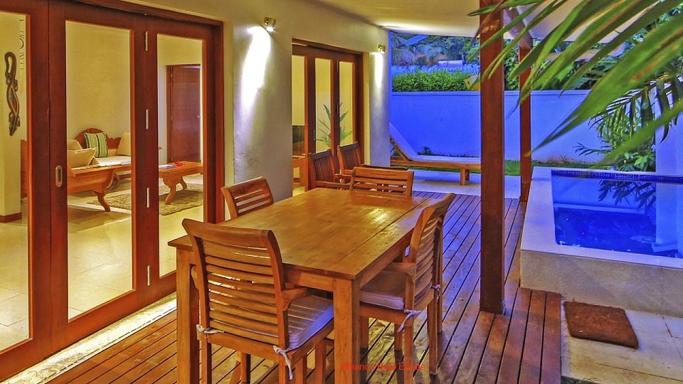 Lagoon Villas