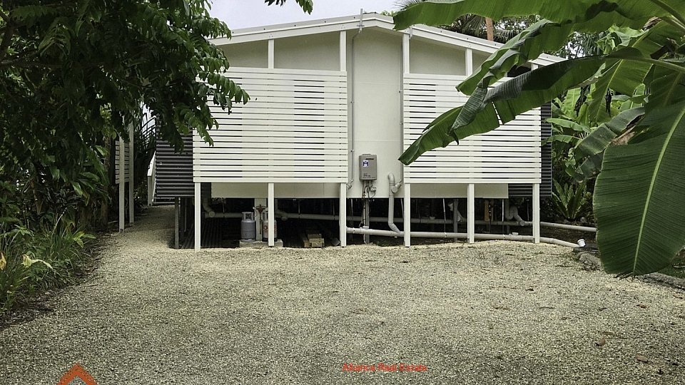 Waterfront Multi-Bungalow