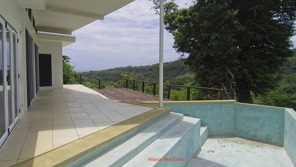 Great First Home - Ideal For Rental