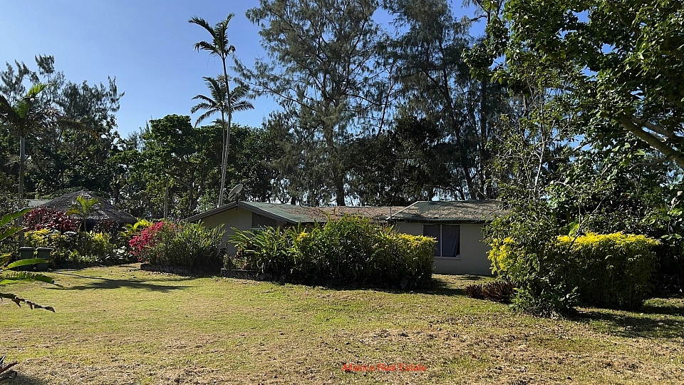 Rockpools plus Bungalows
